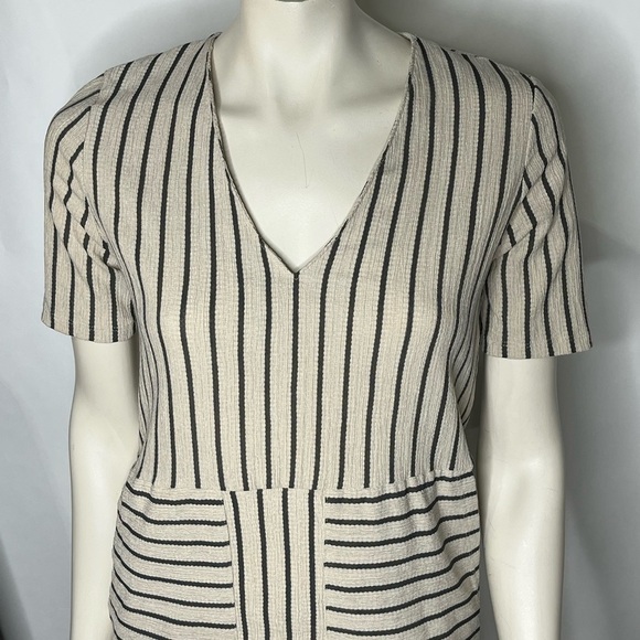 Zara Striped Dress With Side Pockets Cream & Black Size Medium - Picture 3 of 6